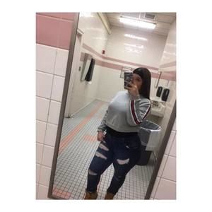 Meet your Posher, Celia